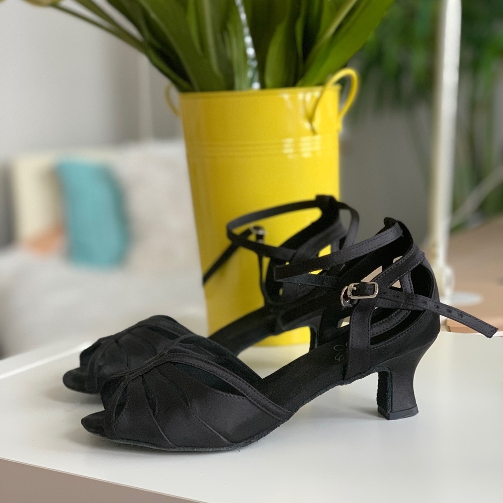 Black dance shoes